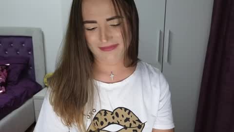   BeyonceDoll       Twitter DollBeyonce    online show from 03.27.26