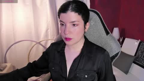 Snapshot of beyondsteel chatting on 11.25.25 beyondsteel online show from 11.25.25