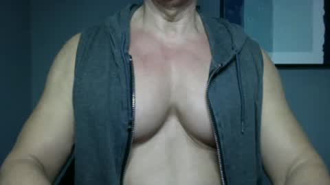 BGDKMUSCLEGUY - SELECTED BY CHATURBATE AS A TOP BROADCASTER FOR 2023 online show from 12.23.24