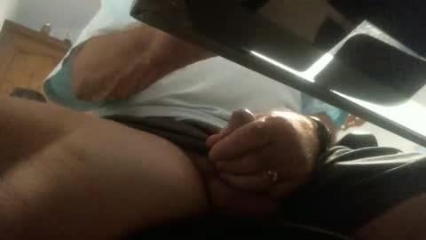 Snapshot of bgf32054 chatting on 12.23.24 Bigfish123 online show from 12.23.24