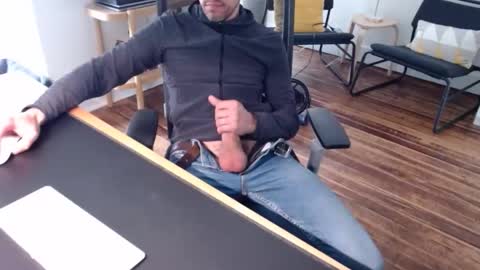 bi_sexy_man online show from 05.21.26
