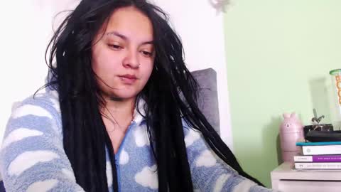 BiaBia online show from 12.25.24