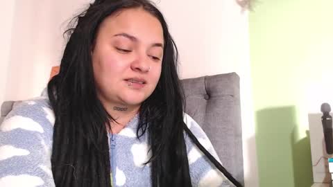 BiaBia online show from 12.25.24