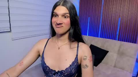 bianca_baldwin01 online show from 04.28.26