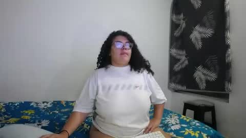 Bianca Tuesday to Sunday from 2am to 6am UTC-5 online show from 06.16.26