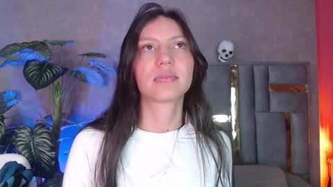 Bianca online show from 10.17.25