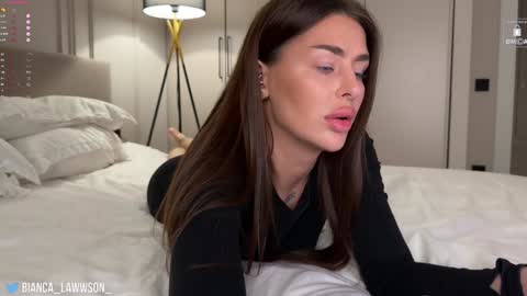 Snapshot of bianca_lawwson_ chatting on 12.27.24 Bianca online show from 12.27.24