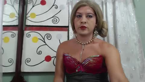 Snapshot of bianca_vega chatting on 10.06.25 Bianca Vega online show from 10.06.25