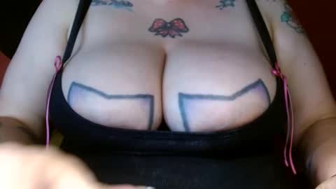 Snapshot of bianka_star_ chatting on 01.06.25 bianca online show from 01.06.25