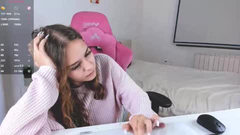 Ophelia online show from 09.11.25