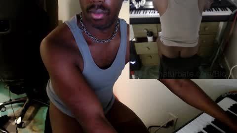 BicepsandFrot online show from 03.02.25