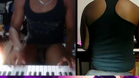 BicepsandFrot online show from 10.29.25