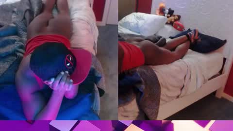 Snapshot of bicepsandfrot chatting on 01.18.26 BicepsandFrot online show from 01.18.26