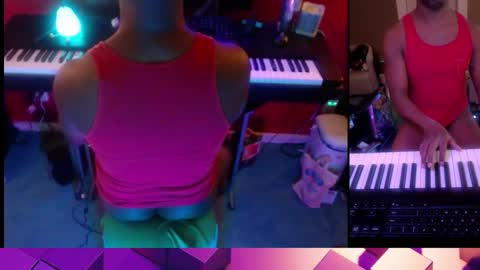 Snapshot of bicepsandfrot chatting on 02.02.26 BicepsandFrot online show from 02.02.26