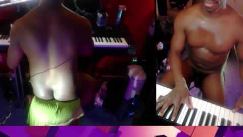 Snapshot of bicepsandfrot chatting on 02.04.26 BicepsandFrot online show from 02.04.26