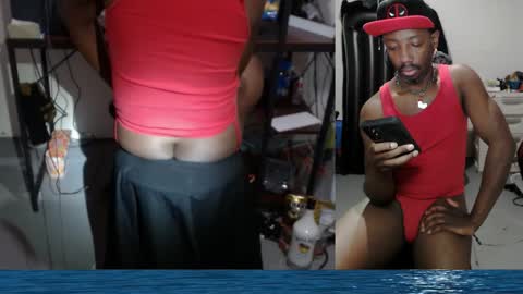 Snapshot of bicepsandfrot chatting on 03.27.26 BicepsandFrot online show from 03.27.26