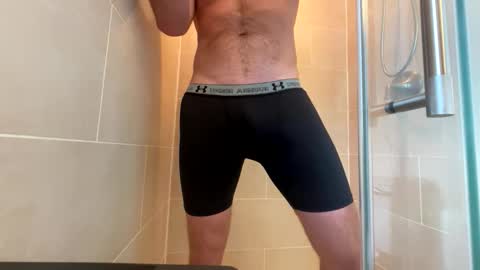 Snapshot of bicuriousbigdick chatting on 02.01.26 bicuriousbigdick online show from 02.01.26