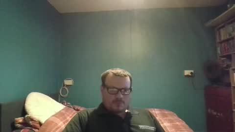 Snapshot of bidan1986 chatting on 02.26.25 bigdan1986 online show from 02.26.25