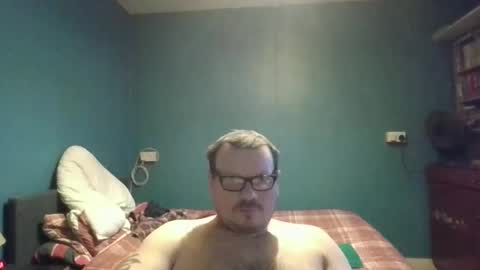 Snapshot of bidan1986 chatting on 02.27.25 bigdan1986 online show from 02.27.25