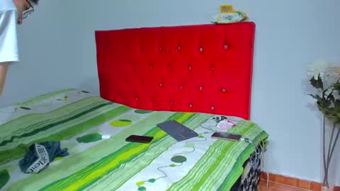 Snapshot of big_dicktop23 chatting on 02.24.25 john and cris online show from 02.24.25