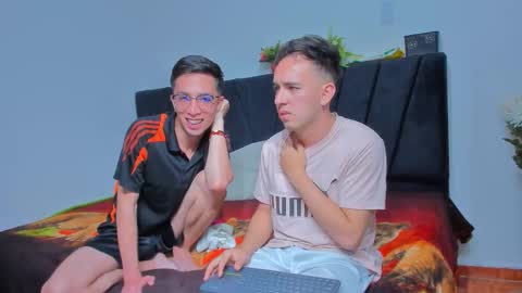 Snapshot of big_dicktop23 chatting on 09.16.25 john and cris online show from 09.16.25