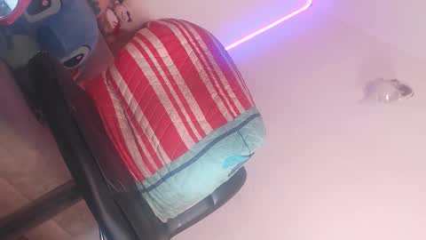 Snapshot of big_goddess_black chatting on 12.20.25 dashiell online show from 12.20.25