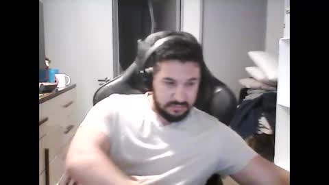 Snapshot of big_latin_boy_full_cum chatting on 12.11.24 latinBoyHuge online show from 12.11.24