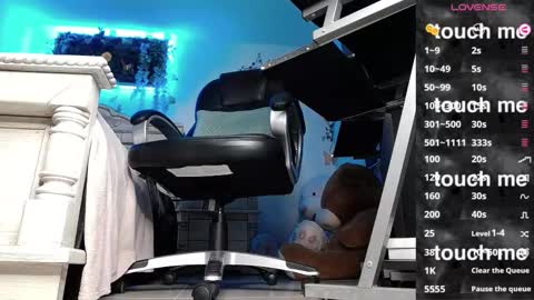 Lava online show from 02.15.25