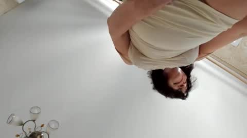 mom online show from 03.16.26