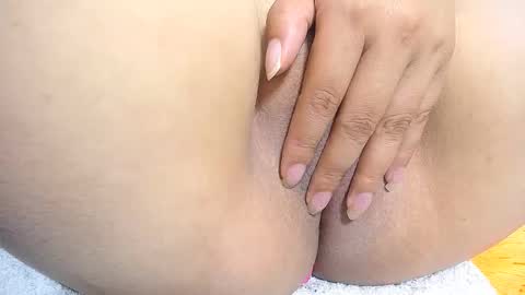 Snapshot of big_pussy18 chatting on 02.18.26 candy online show from 02.18.26