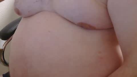 Snapshot of bigass171071 chatting on 12.03.25 Bigass online show from 12.03.25