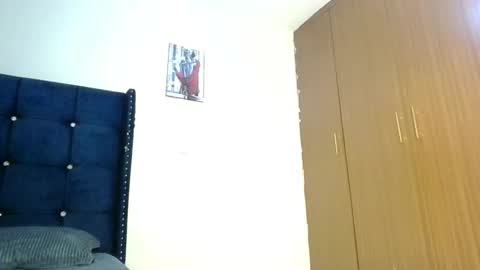 Snapshot of bigbaby004 chatting on 04.10.26 bigbaby004 online show from 04.10.26