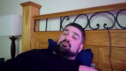 Snapshot of bigbear39x chatting on 12.23.25 bigbear39x online show from 12.23.25