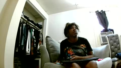 Snapshot of bigboobs_bouncin chatting on 07.20.26 Ashley online show from 07.20.26