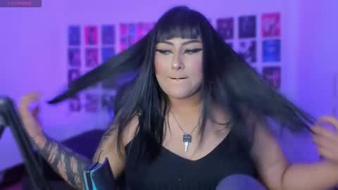 Snapshot of bigboobs_cloe chatting on 09.16.25 bigboobs cloe online show from 09.16.25