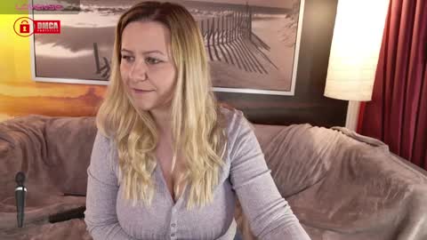 BigBoobsArri online show from 03.05.25