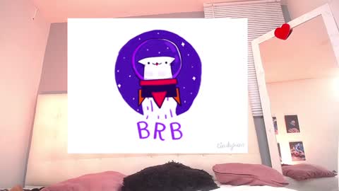 Mia online show from 12.18.24