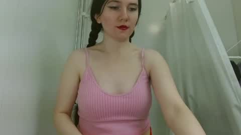 Isabella online show from 04.18.26