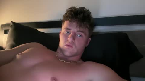 bigbootyburger1 online show from 03.26.26