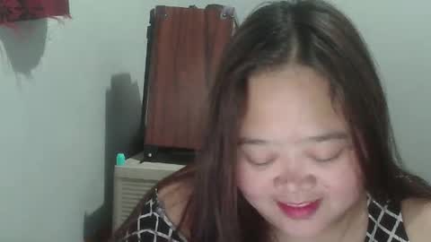 Snapshot of bigchubbybelly19 chatting on 11.05.25 bigchubbybelly19 online show from 11.05.25