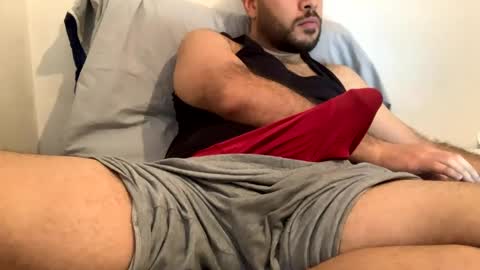 Snapshot of bigcock21cmmmmmm chatting on 02.21.25 bigcock21cmm online show from 02.21.25