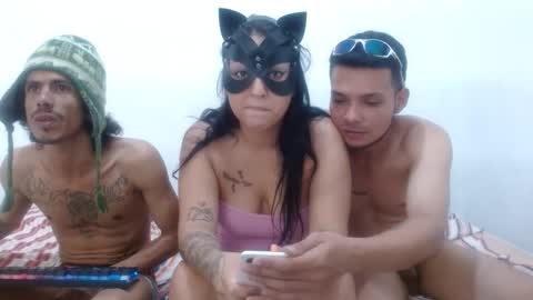 Snapshot of bigcock_white_boy chatting on 02.08.25 bigcock_white_boy online show from 02.08.25