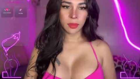 queen amanda online show from 12.14.25