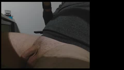 Snapshot of bigcum_stallion chatting on 04.13.26 bigcum_stallion online show from 04.13.26