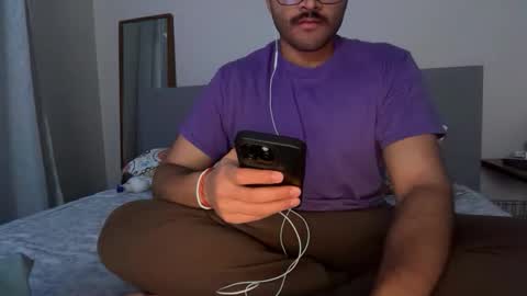 Snapshot of bigdaddybullx69 chatting on 03.03.26 Bigdaddybullx69 online show from 03.03.26