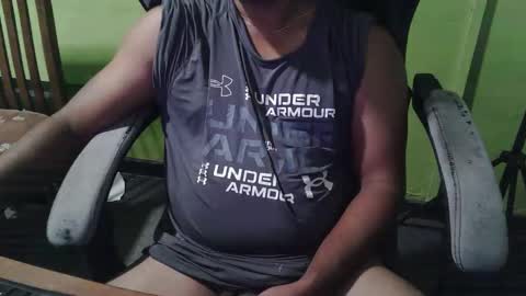 Snapshot of bigdickguyaux chatting on 01.13.26 bigdickguyaux online show from 01.13.26