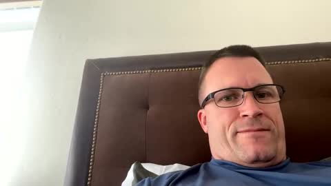 Snapshot of bigger22332233 chatting on 01.11.25 bigger22332233 online show from 01.11.25