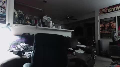 biggerisbetter21 online show from 10.02.25