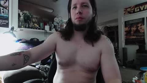 biggerisbetter21 online show from 10.19.25