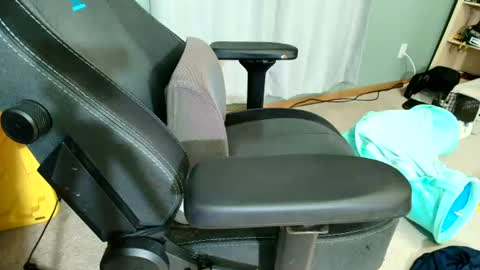 biggerthebetterr online show from 06.28.26